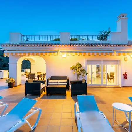 Poseidon De Lujo Apartment *