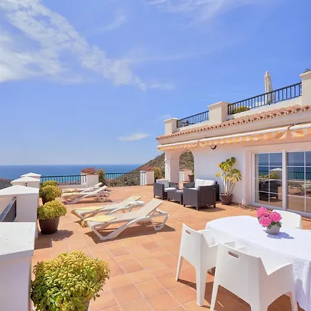 Poseidón // La Zenaida Luxury Málaga